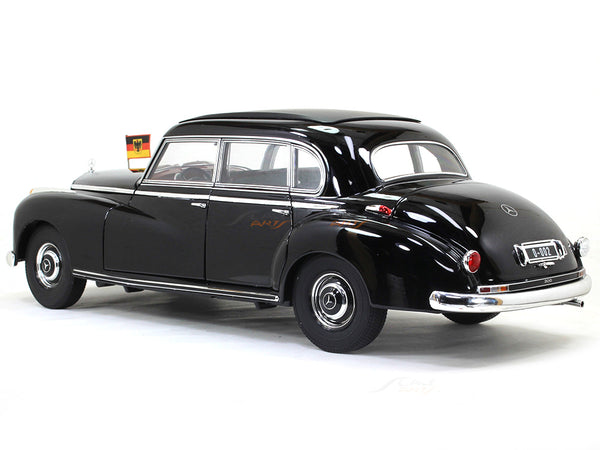 ノレブ 1/18 メルセデスベンツ・300 W186 Adenauer black 1955